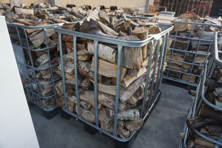 Pallet cage with firewood