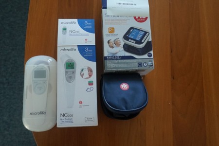 Blood pressure monitor + Thermometer, PIC Solutions and Microlife