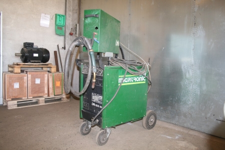 Migatronic KDO400. Watercooled CO2 welder with twin wirefeed unit. 