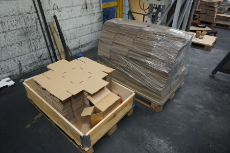 2 pallets with cardboard boxes