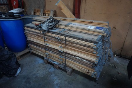 Large batch of pallet frames for full pallets