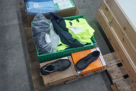 2 pairs of safety shoes, work clothes, t-shitrs, etc.