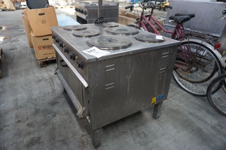 Industrial stove with oven