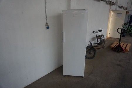 Køleskab, Bauknecht 