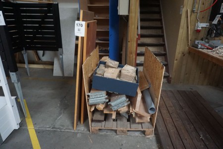 3 pieces. Pallets with various wood