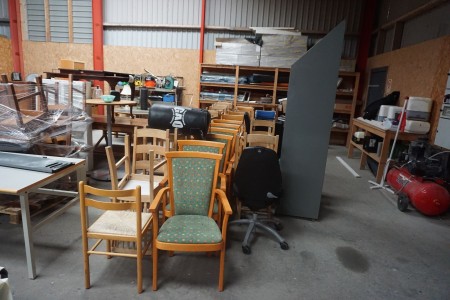 Approx. 38 pcs. Chairs