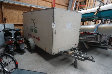 Closed trailer, without papers and plates.
