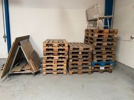 Large batch of pallets + half pallets