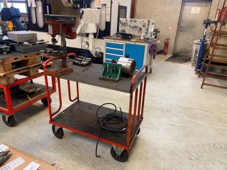 Bench drill incl. vise and roller carriage