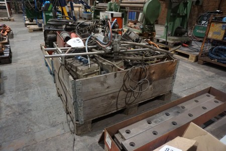 Pallet with various switchboards, cables, electric winches, etc.