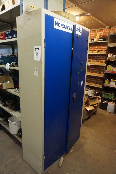 Workshop cabinet with content, Blika